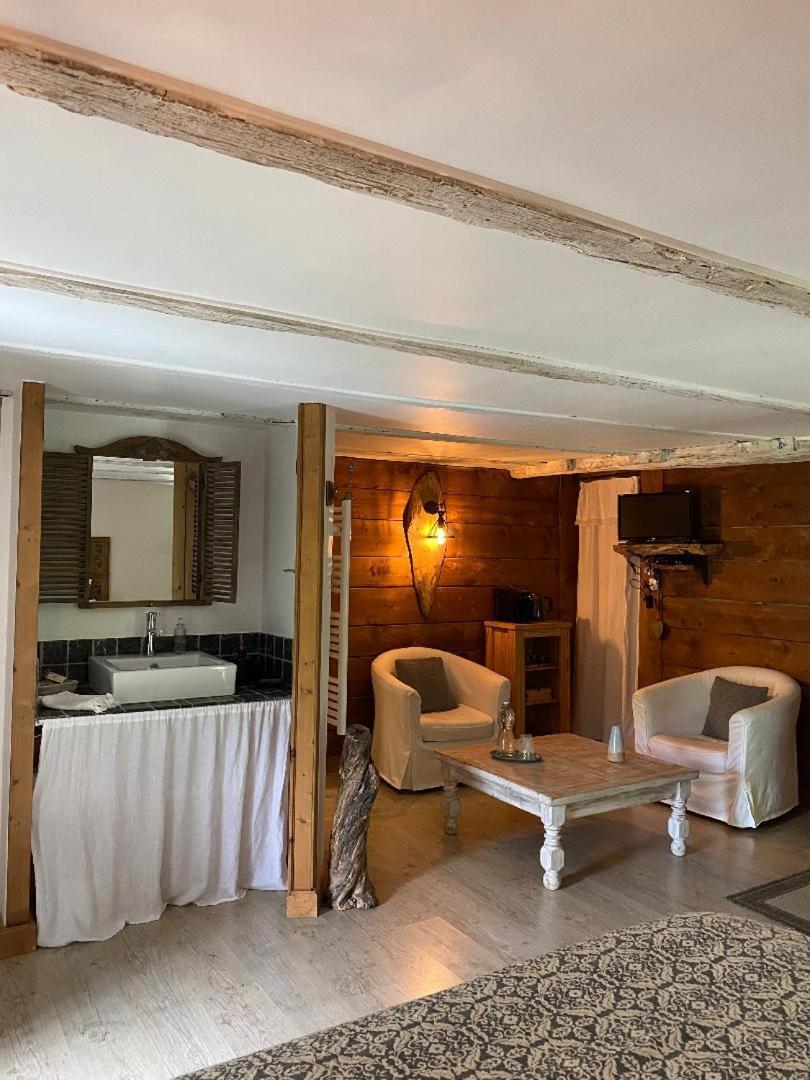 Argentine La Perle De La Lauziere, Chambres D Hotes المظهر الخارجي الصورة